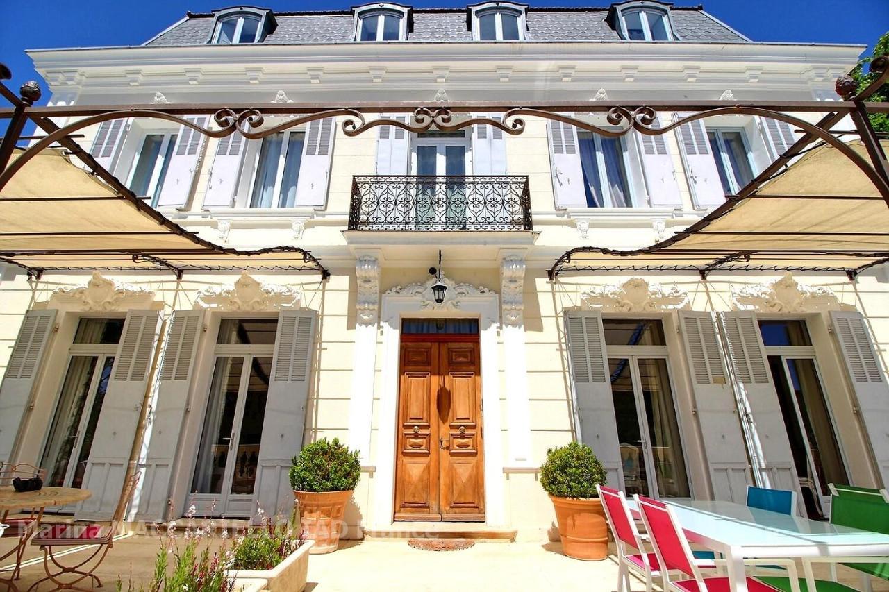 Manoir D'Amaury - Chambres D'Hotes Greoux-les-Bains Exterior photo